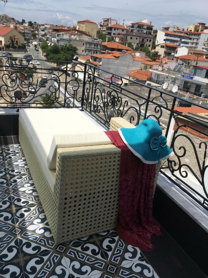Pela Veranda Exquisite Suites Neos Marmaras Exterior photo